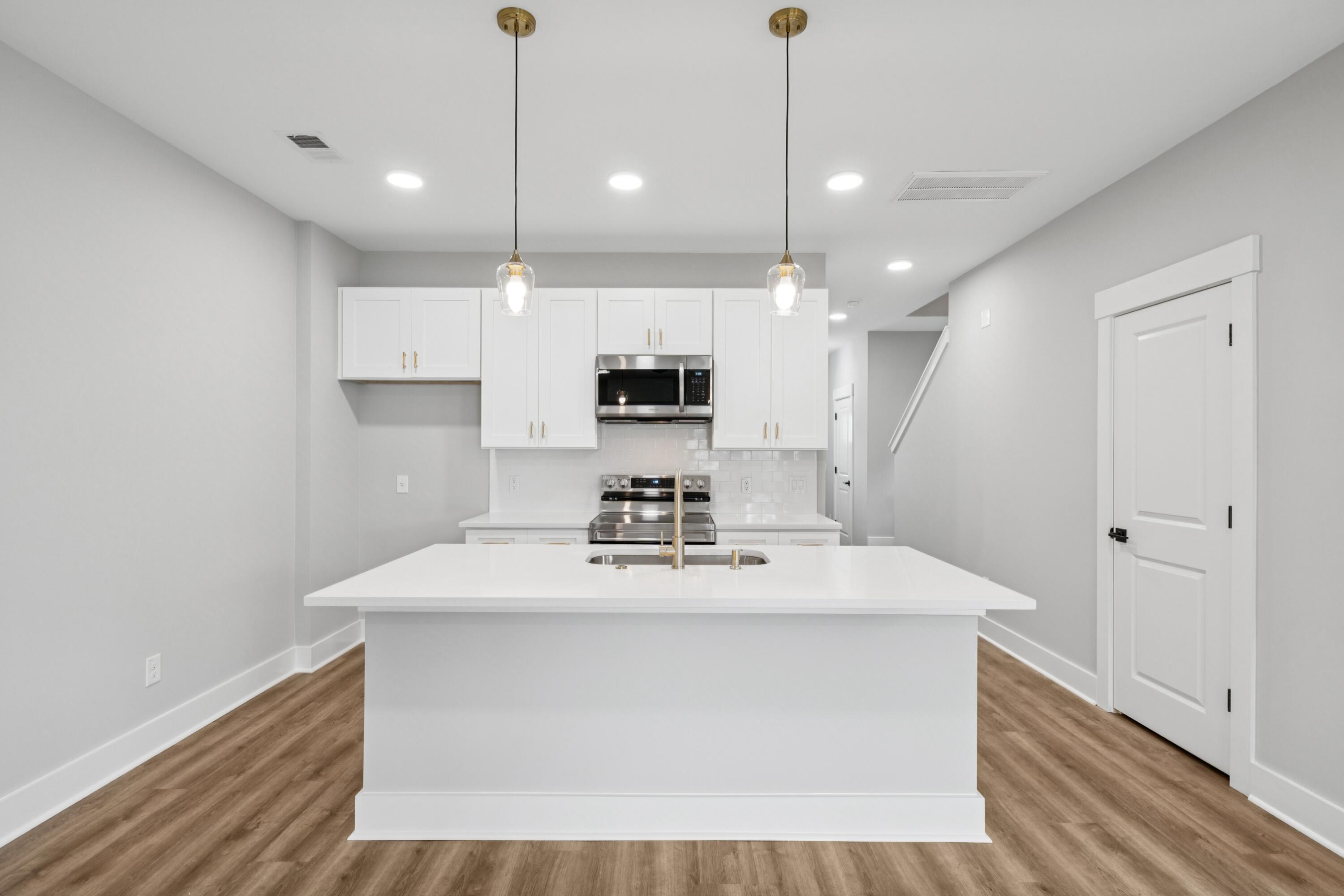 127 Kirkland Street Goose Creek, SC 29445 - Photo 9 of 26 117KirklandStUnit1-KeenEyeMarketing-011