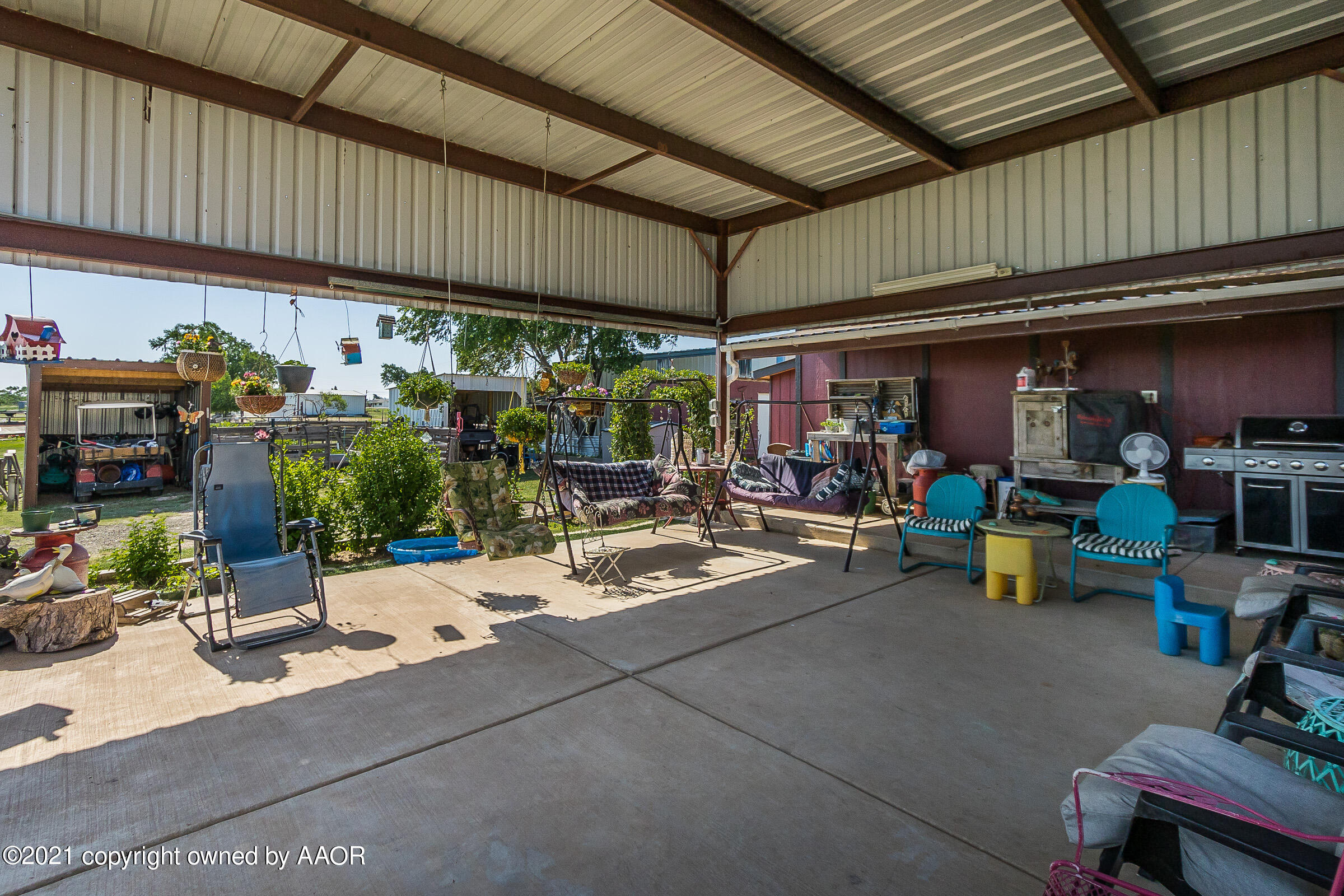 674 Plantation Road Amarillo, TX 79118 - Photo 28 of 35 028_Patio or RV Parking