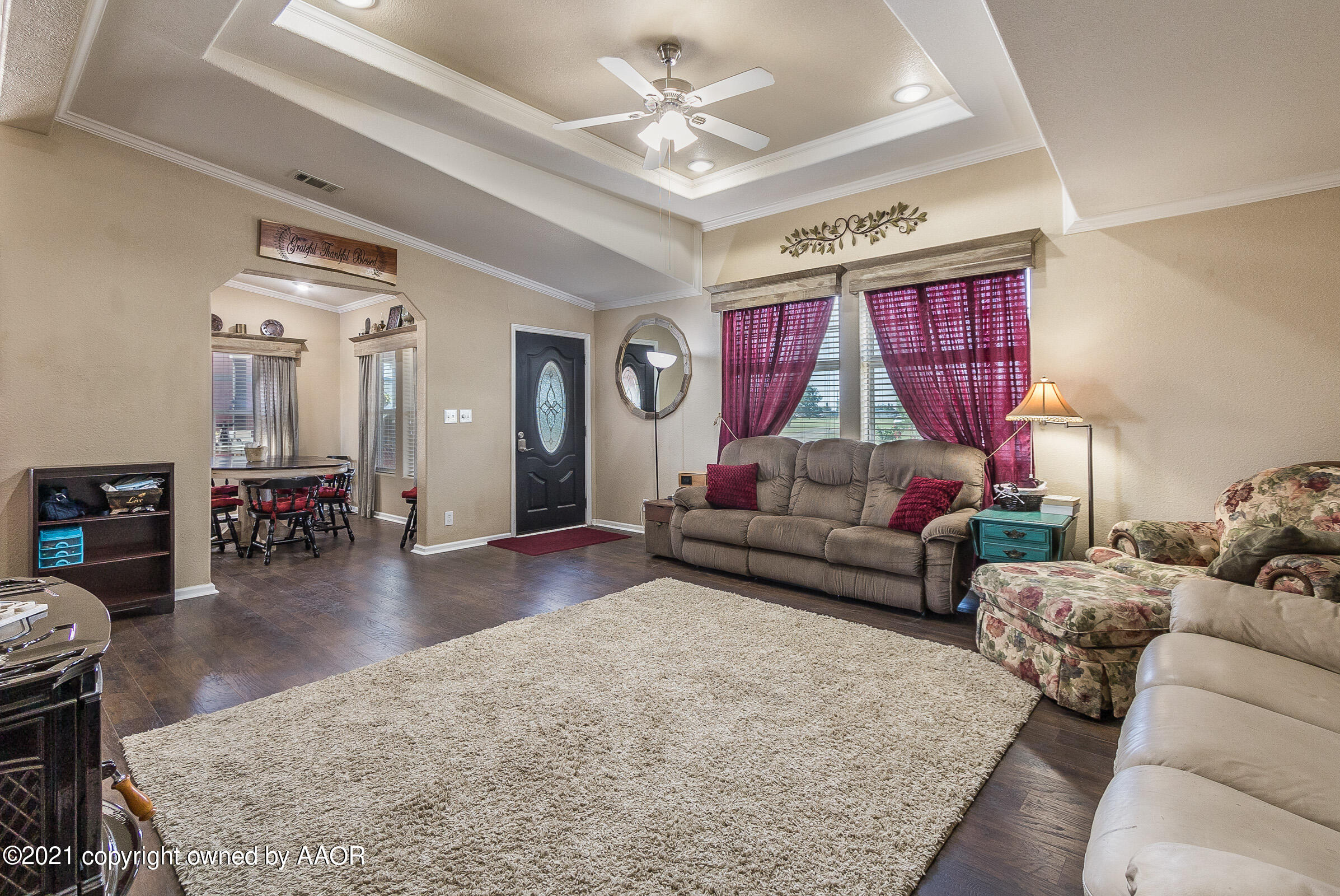 674 Plantation Road Amarillo, TX 79118 - Photo 7 of 35 007_Living Room 2