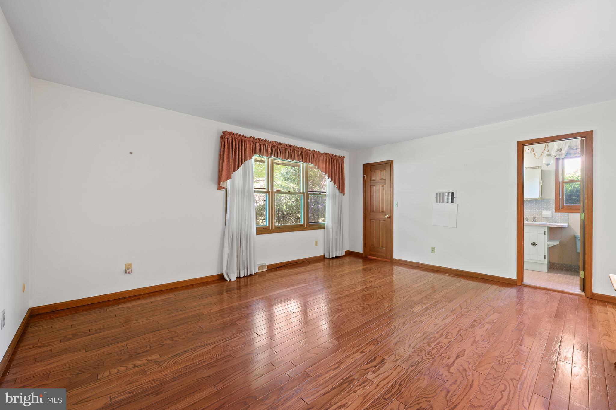 1663 Cold Spring Road Newtown Square, PA 19073 - Photo 17 of 28 Primary Bedroom