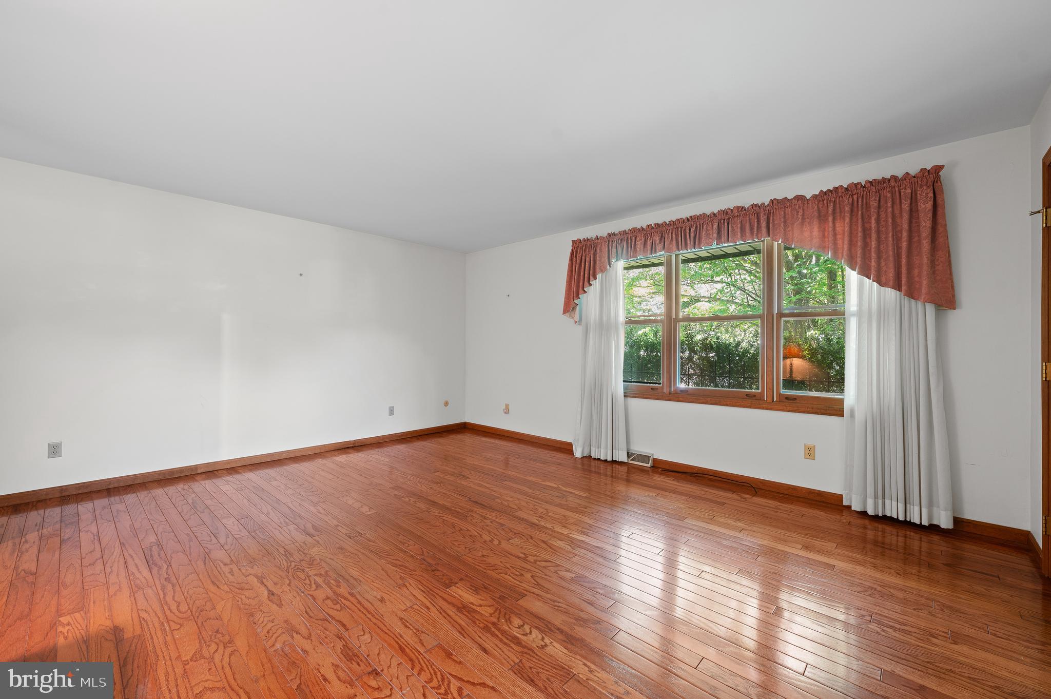 1663 Cold Spring Road Newtown Square, PA 19073 - Photo 18 of 28 Gallery Image 18