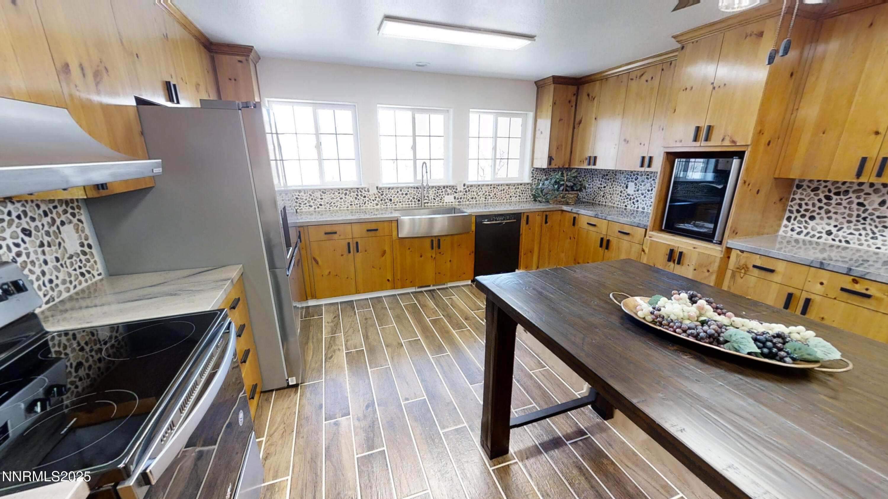 2307 Canal Road Sparks, NV 89434 - Photo 8 of 43 2307CanalRdSTANDARDRES30