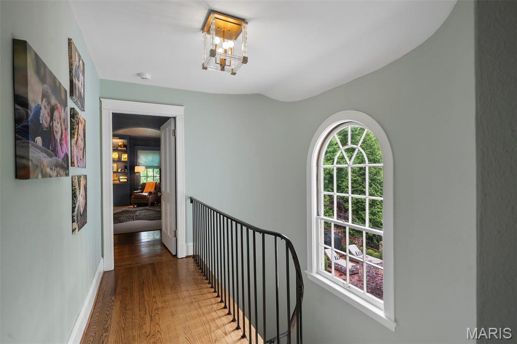 20 Picardy Lane Ladue, MO 63124 - Photo 21 of 38