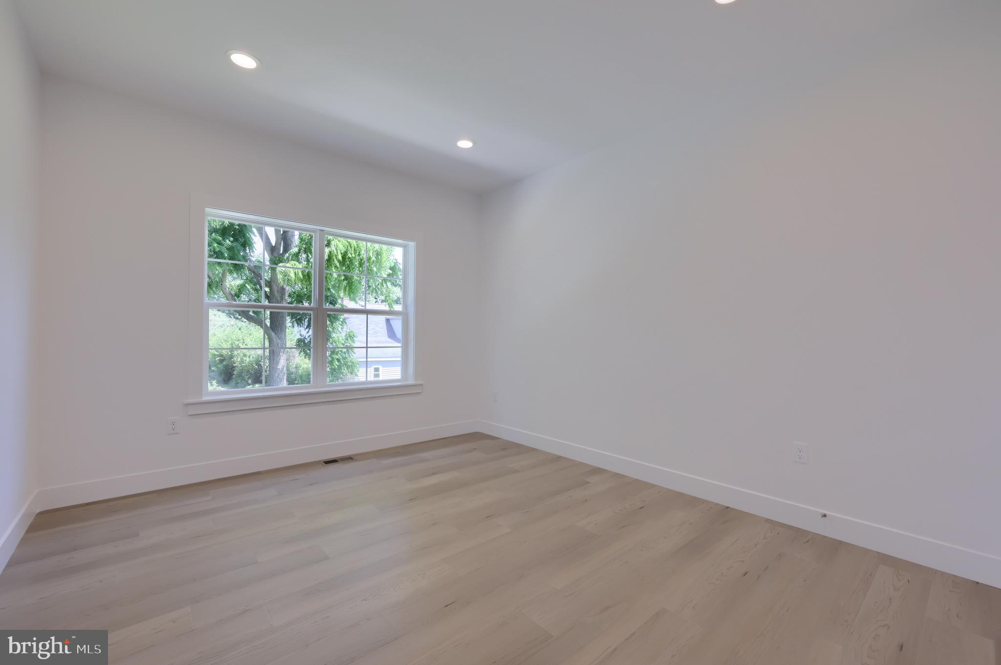 47 Vista Court Lititz, PA 17543 - Photo 18 of 65 First floor bedroom 5