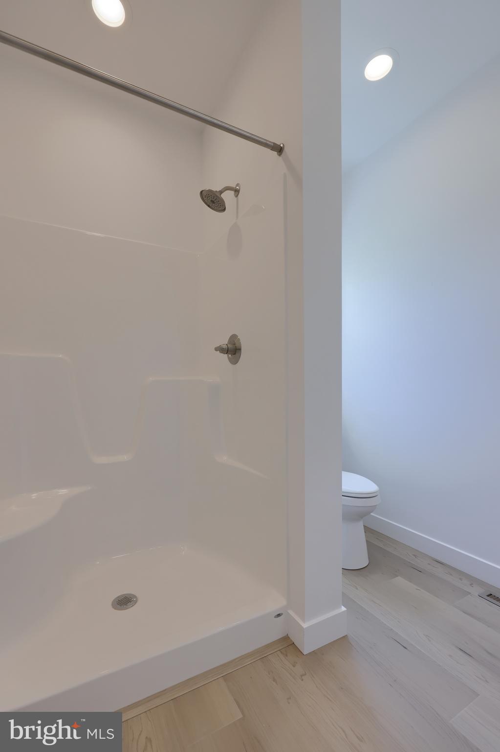 47 Vista Court Lititz, PA 17543 - Photo 20 of 65 First floor full bath