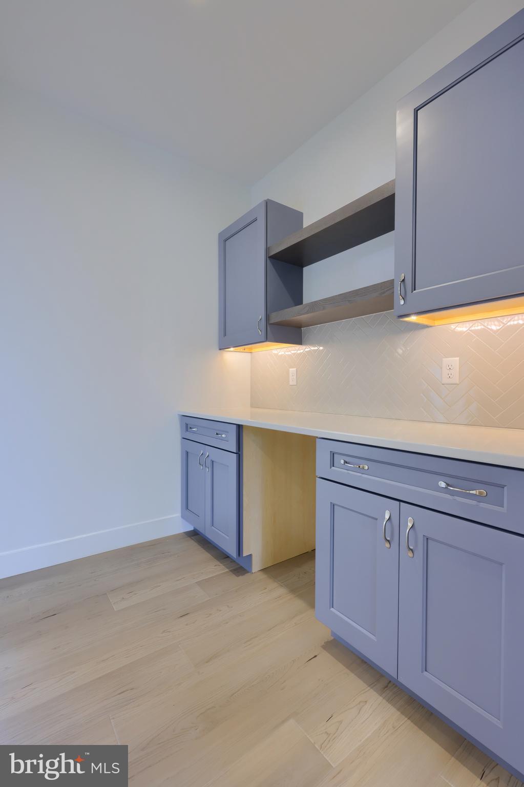 47 Vista Court Lititz, PA 17543 - Photo 40 of 65 Butlers Pantry perfect for entertaining