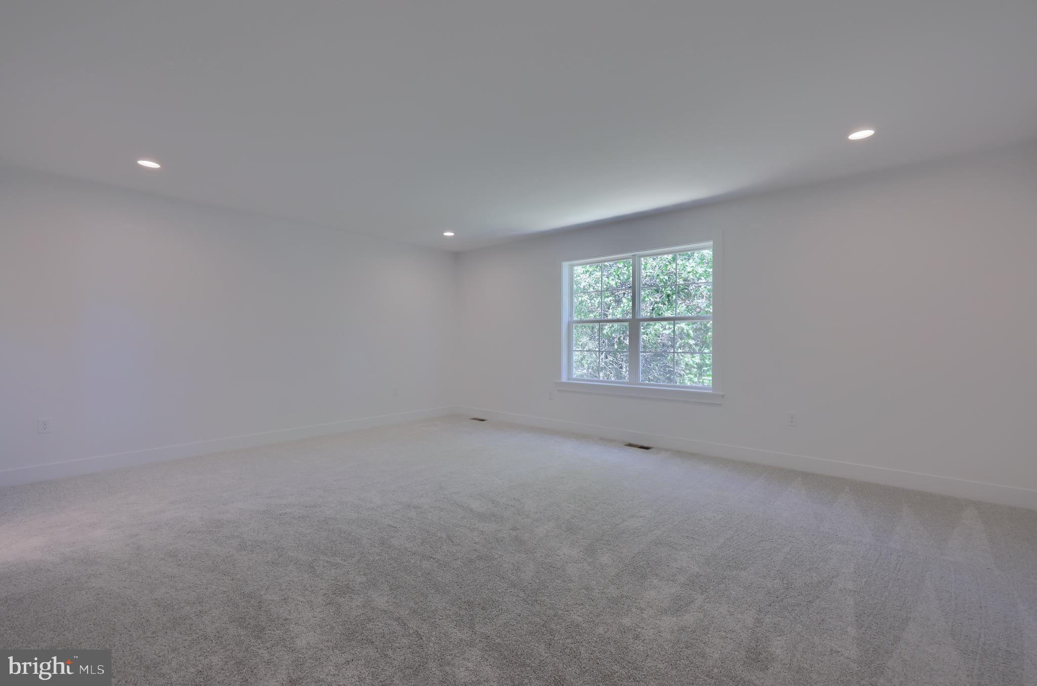 47 Vista Court Lititz, PA 17543 - Photo 48 of 65 Primary Bedroom