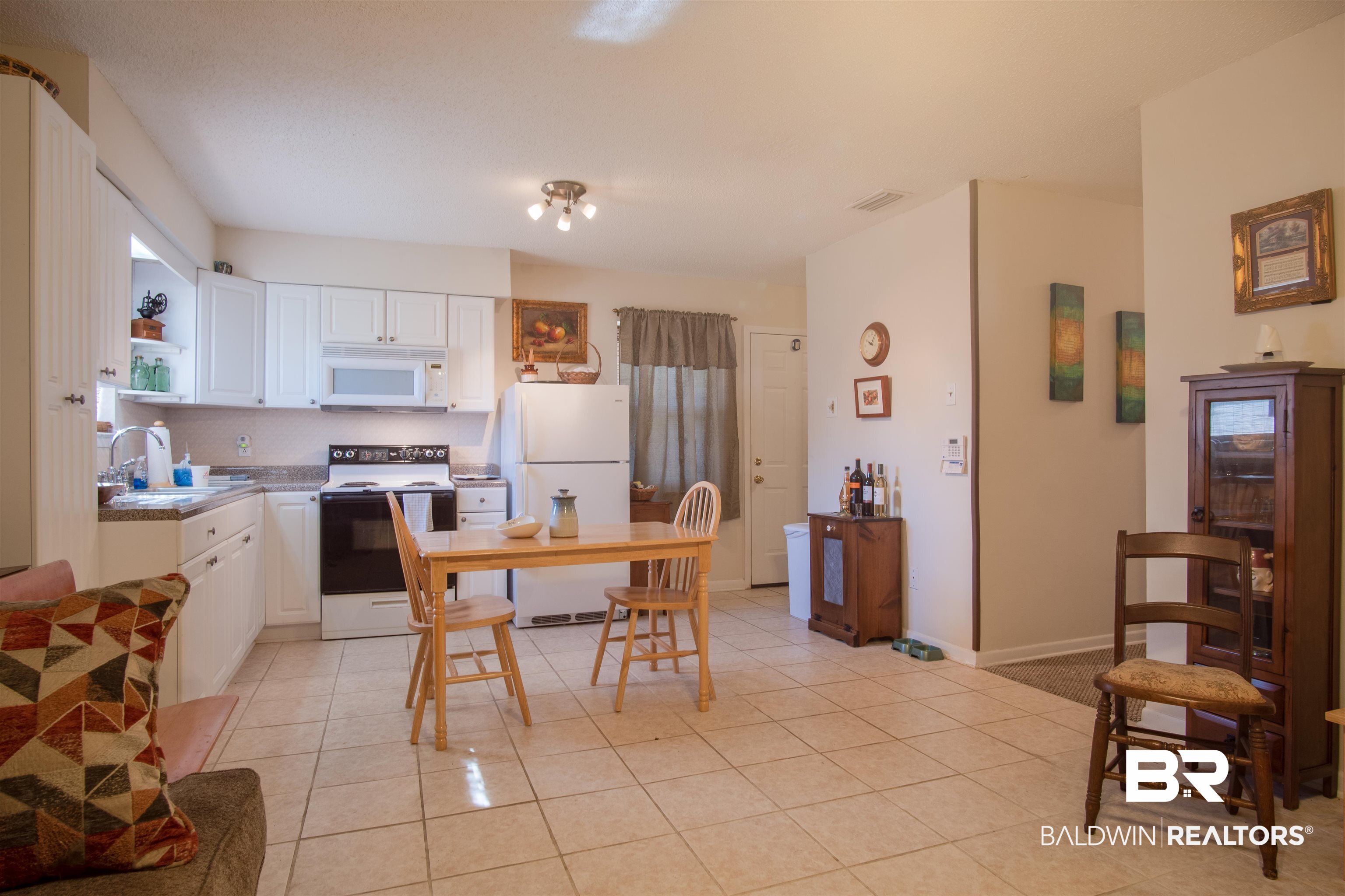 308 East Myrtle Avenue Foley, AL 36535 - Photo 6 of 29