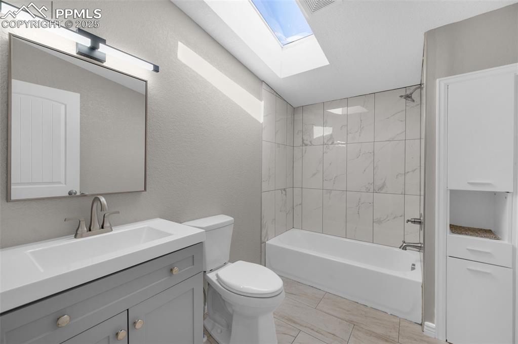 515 South Calhan Highway Yoder, CO 80864 - Photo 17 of 34 a bathroom with a sink toilet and shower