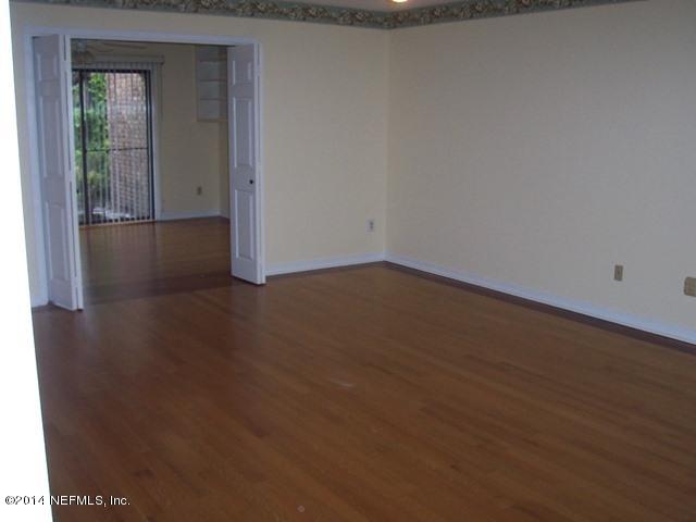 4251 Monument Road, Unit 605 Jacksonville, FL 32225 - Photo 8 of 14 Master Bedroom