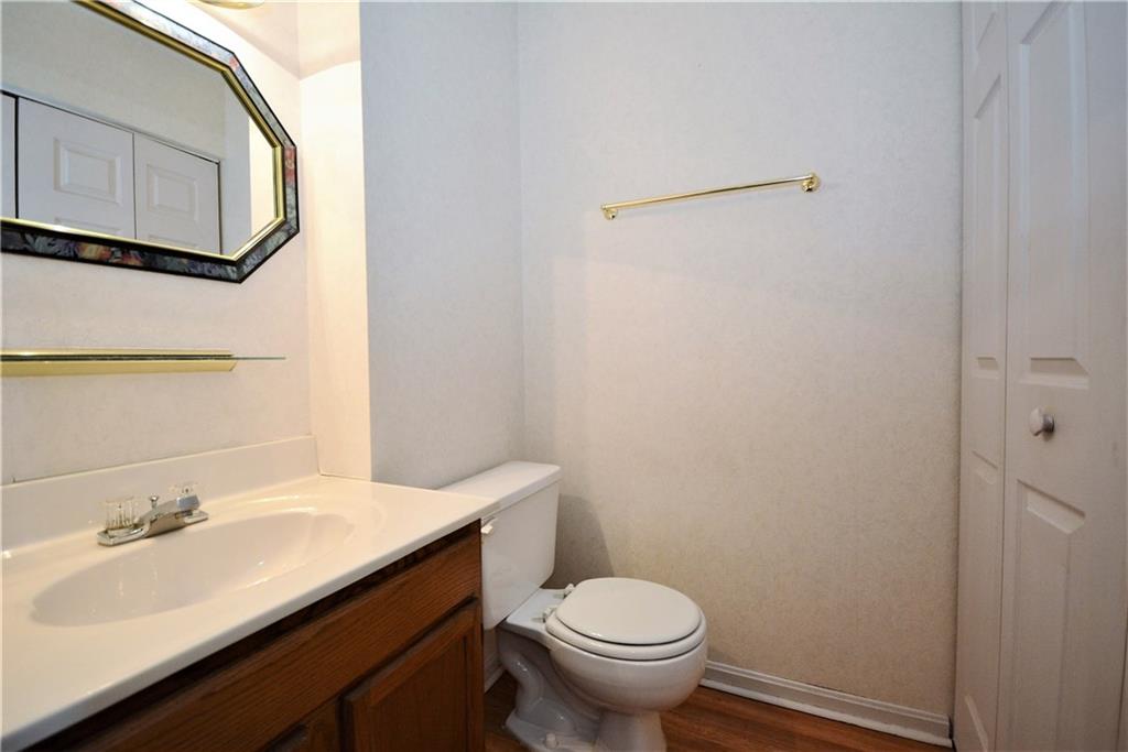 1126 Old Farm Road Lawrence, PA 15055 - Photo 10 of 22 Gallery Image 10
