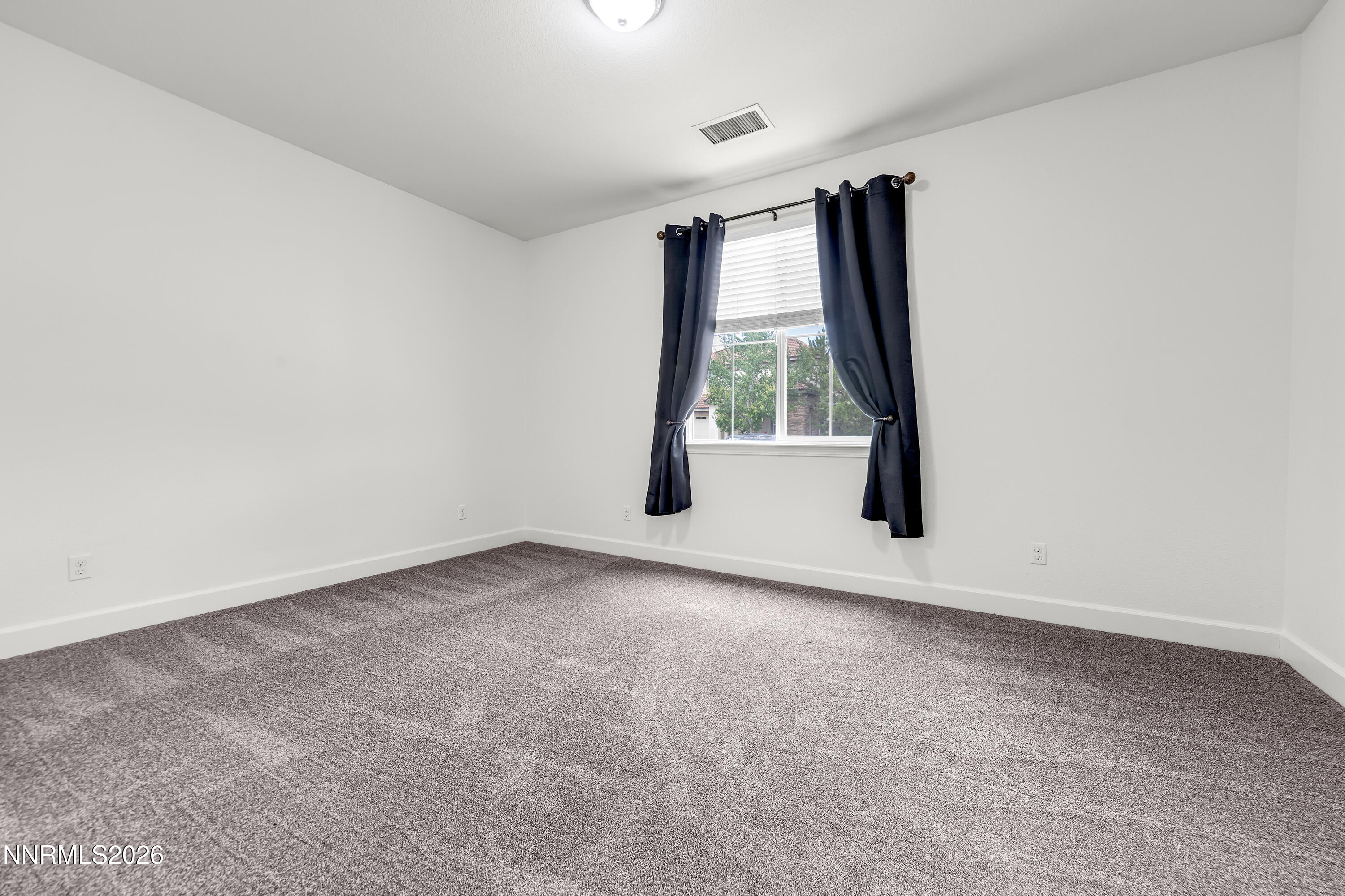 6976 Woodward Road Sparks, NV 89436 - Photo 22 of 46 Woodward6976-022
