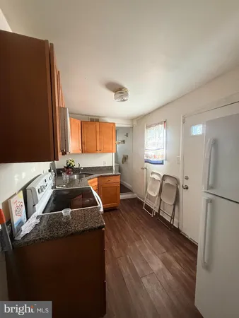 $180,000 | 524 Norris Street, Norristown, PA 19401