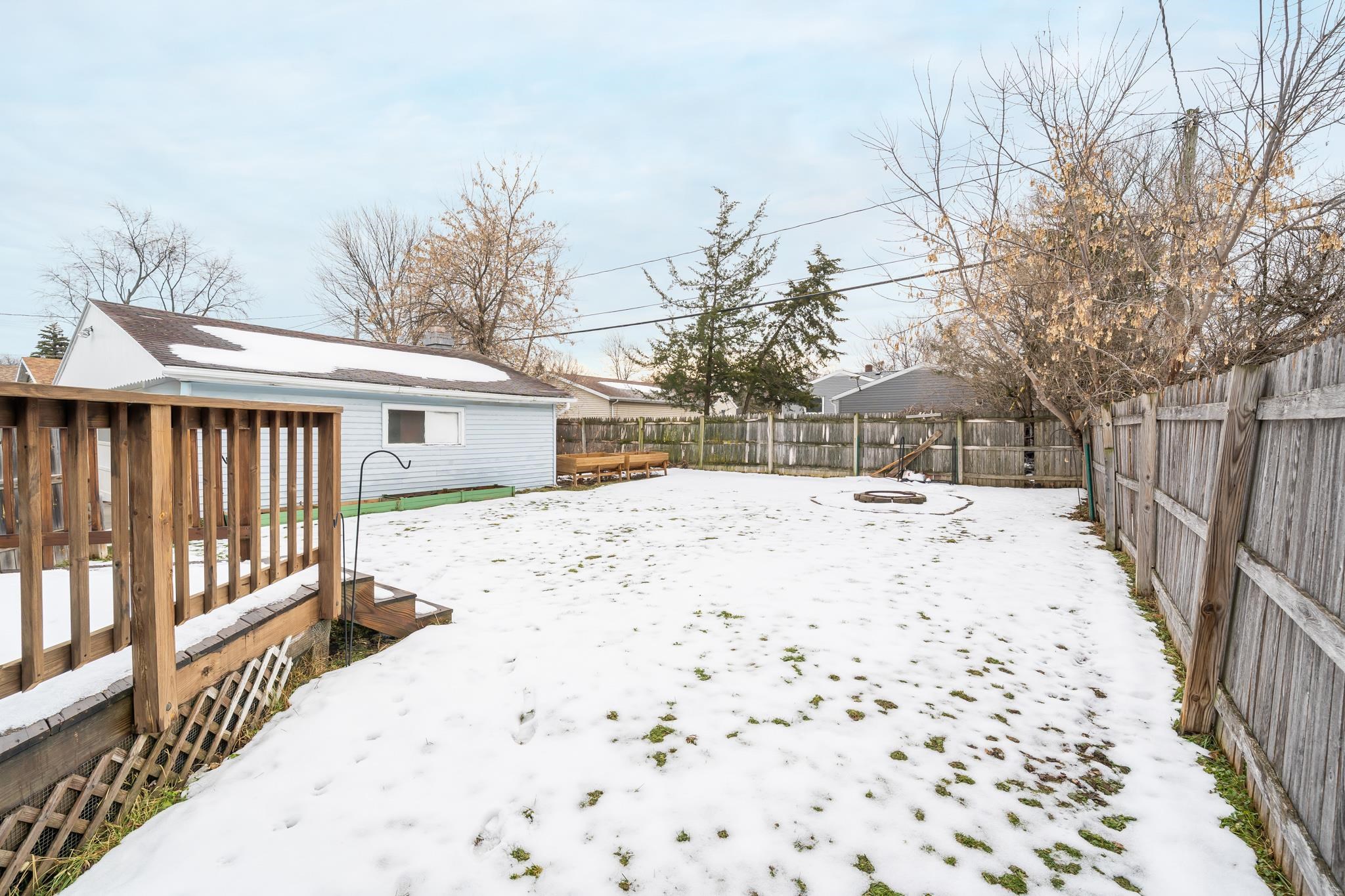 407 East Calumet Street Appleton, WI 54915 - Photo 28 of 33