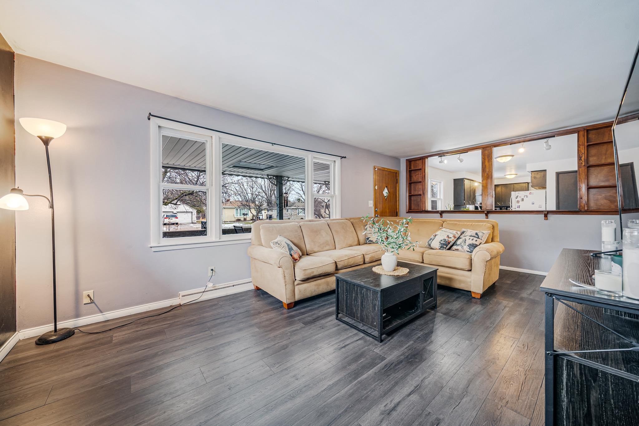 407 East Calumet Street Appleton, WI 54915 - Photo 3 of 33