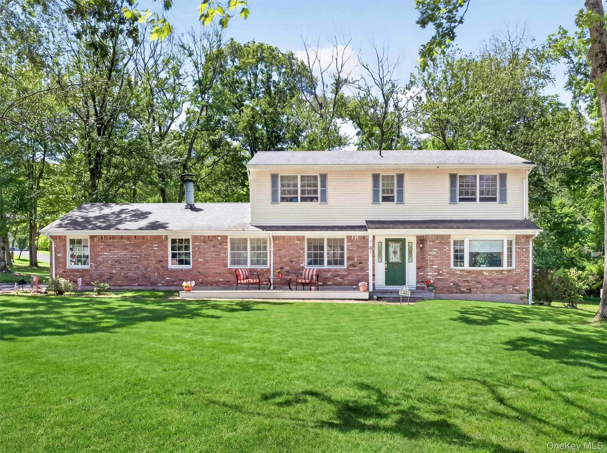 121 Sunset Road Blauvelt, NY 10913 - Photo 26 of 32 Front View