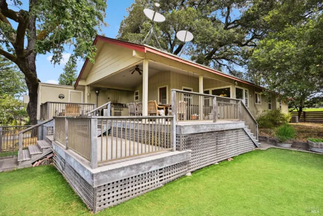 $2,200,000 | 5301 Highway 128, Geyserville, CA 95441