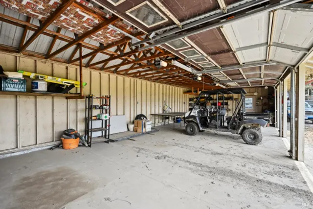 $2,200,000 | 5301 Highway 128, Geyserville, CA 95441