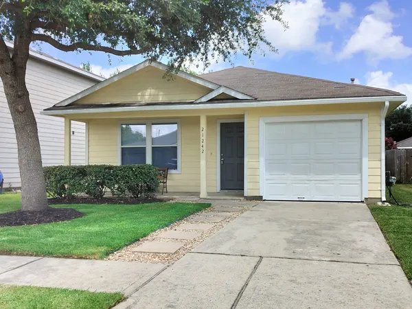 $1,600 | 21242 Linden House Court, Humble, TX 77338
