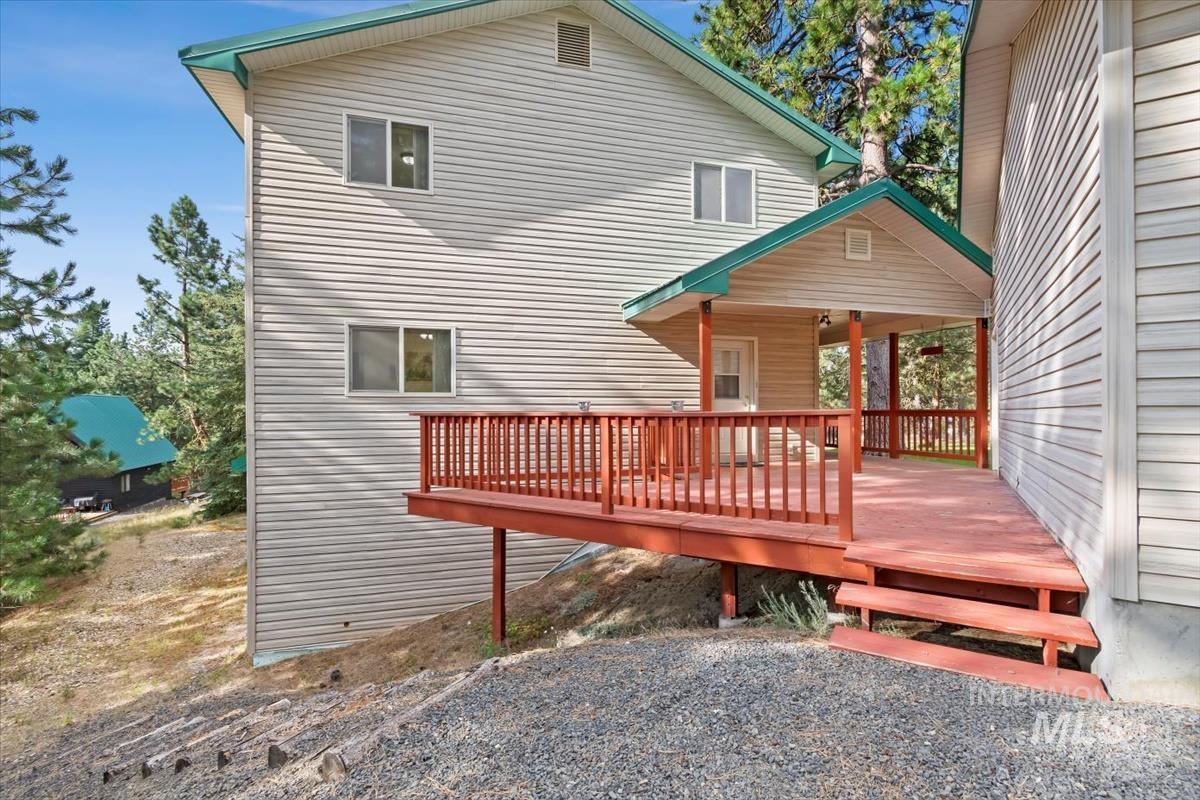 1496 Pine Ridge Drive Cascade, ID 83611 - Photo 27 of 48
