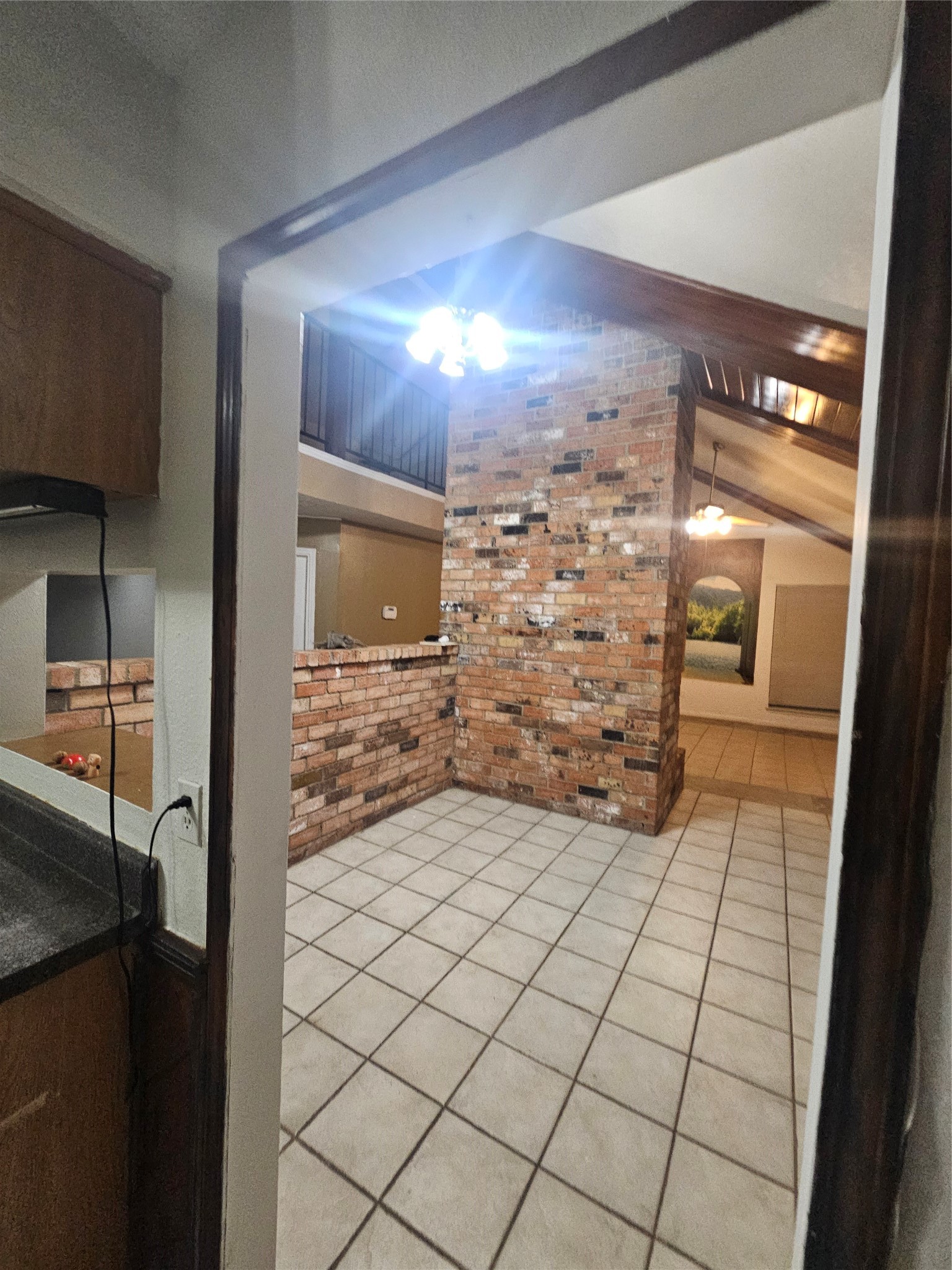 4011 Alshire Drive Spring, TX 77373 - Photo 9 of 37 kitchen doorway to formal dining