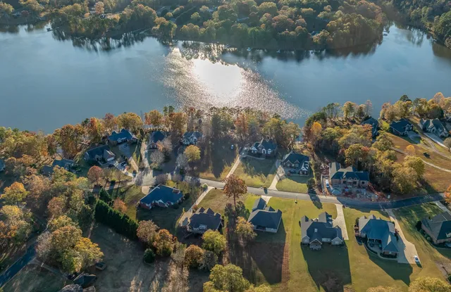 $699,900 | 329 Shoreview Drive, Chesnee, SC 29323