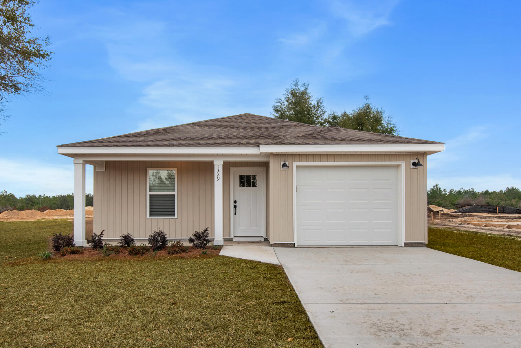5438 Bayleaf Drive Crestview, FL 32539 - Photo 1 of 35 a front view of house with yard
