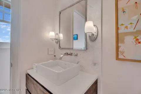 $20,000 | 985 North Ocean Avenue, Mantoloking, NJ 08738