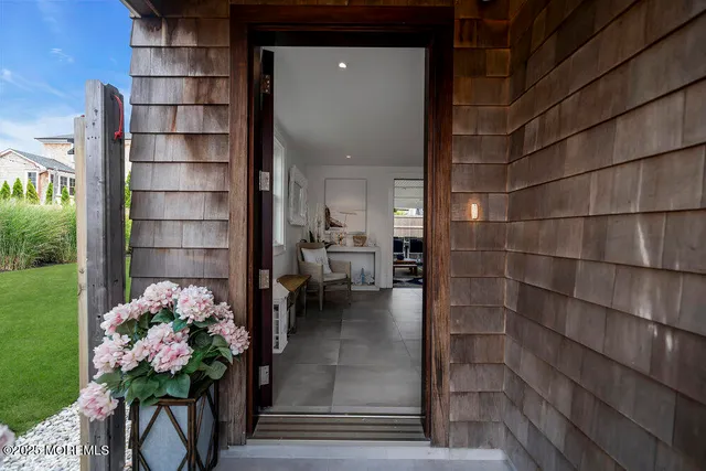 $20,000 | 985 North Ocean Avenue, Mantoloking, NJ 08738