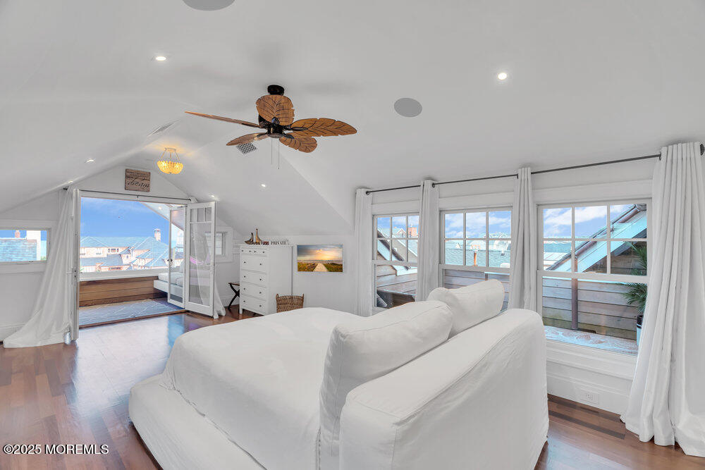 985 North Ocean Avenue Mantoloking, NJ 08738 - Photo 17 of 163 175_144_064_dsc00326