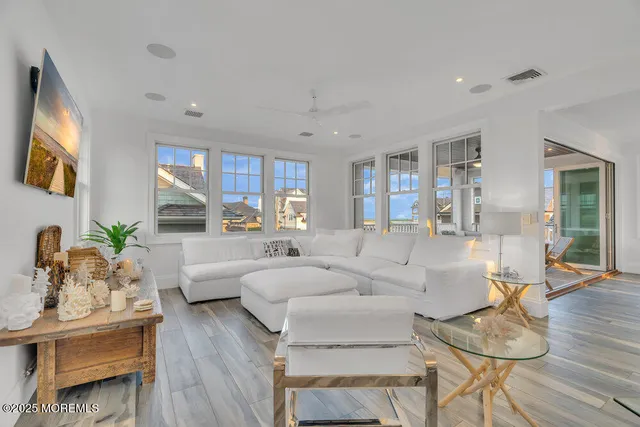 $20,000 | 985 North Ocean Avenue, Mantoloking, NJ 08738