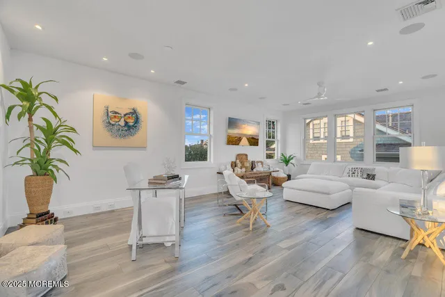 $20,000 | 985 North Ocean Avenue, Mantoloking, NJ 08738