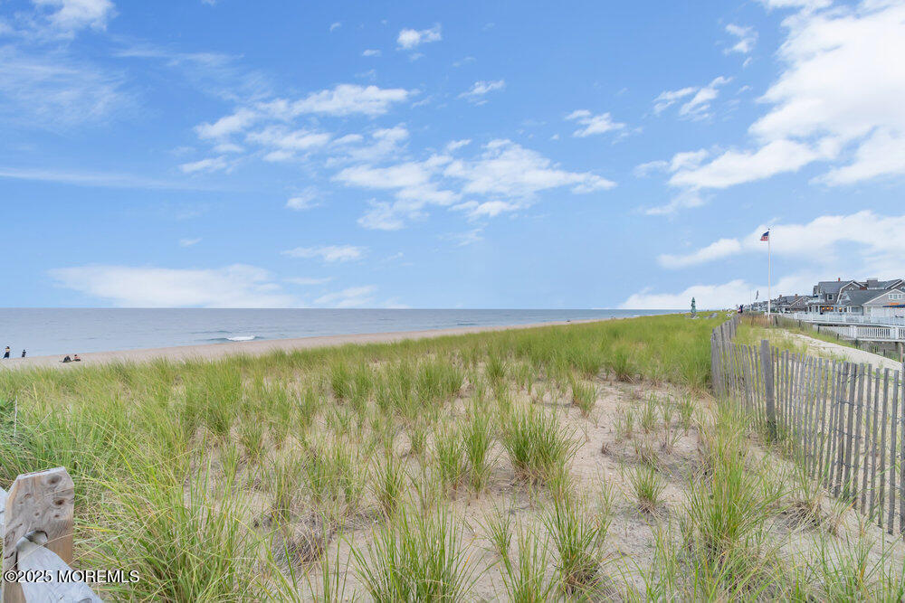 985 North Ocean Avenue Mantoloking, NJ 08738 - Photo 37 of 163 155_124_dsc00573