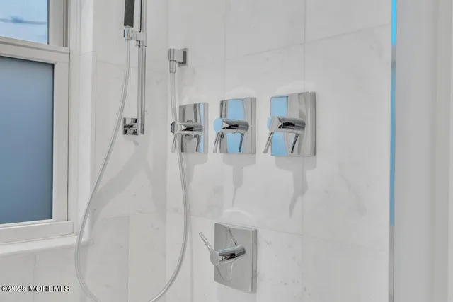 $20,000 | 985 North Ocean Avenue, Mantoloking, NJ 08738