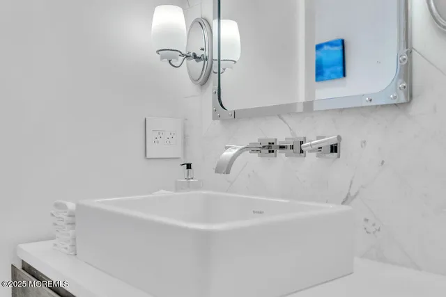 $20,000 | 985 North Ocean Avenue, Mantoloking, NJ 08738