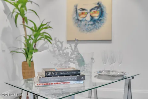 $20,000 | 985 North Ocean Avenue, Mantoloking, NJ 08738