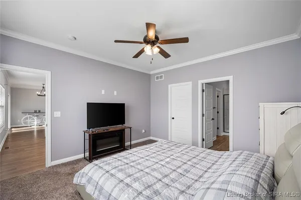 $431,500 | 2021 Prestwick Place, Henryville, IN 47126