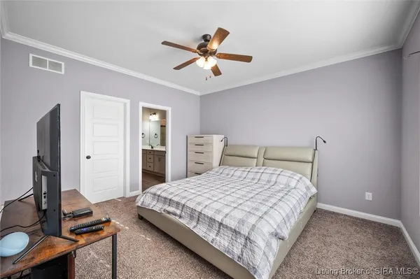 $431,500 | 2021 Prestwick Place, Henryville, IN 47126