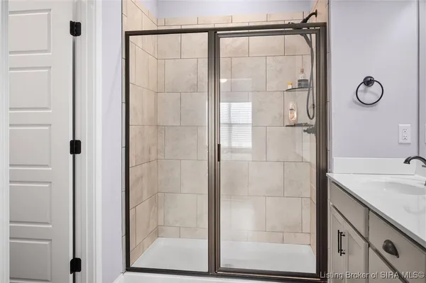 $431,500 | 2021 Prestwick Place, Henryville, IN 47126