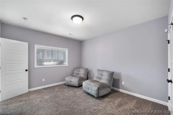$431,500 | 2021 Prestwick Place, Henryville, IN 47126