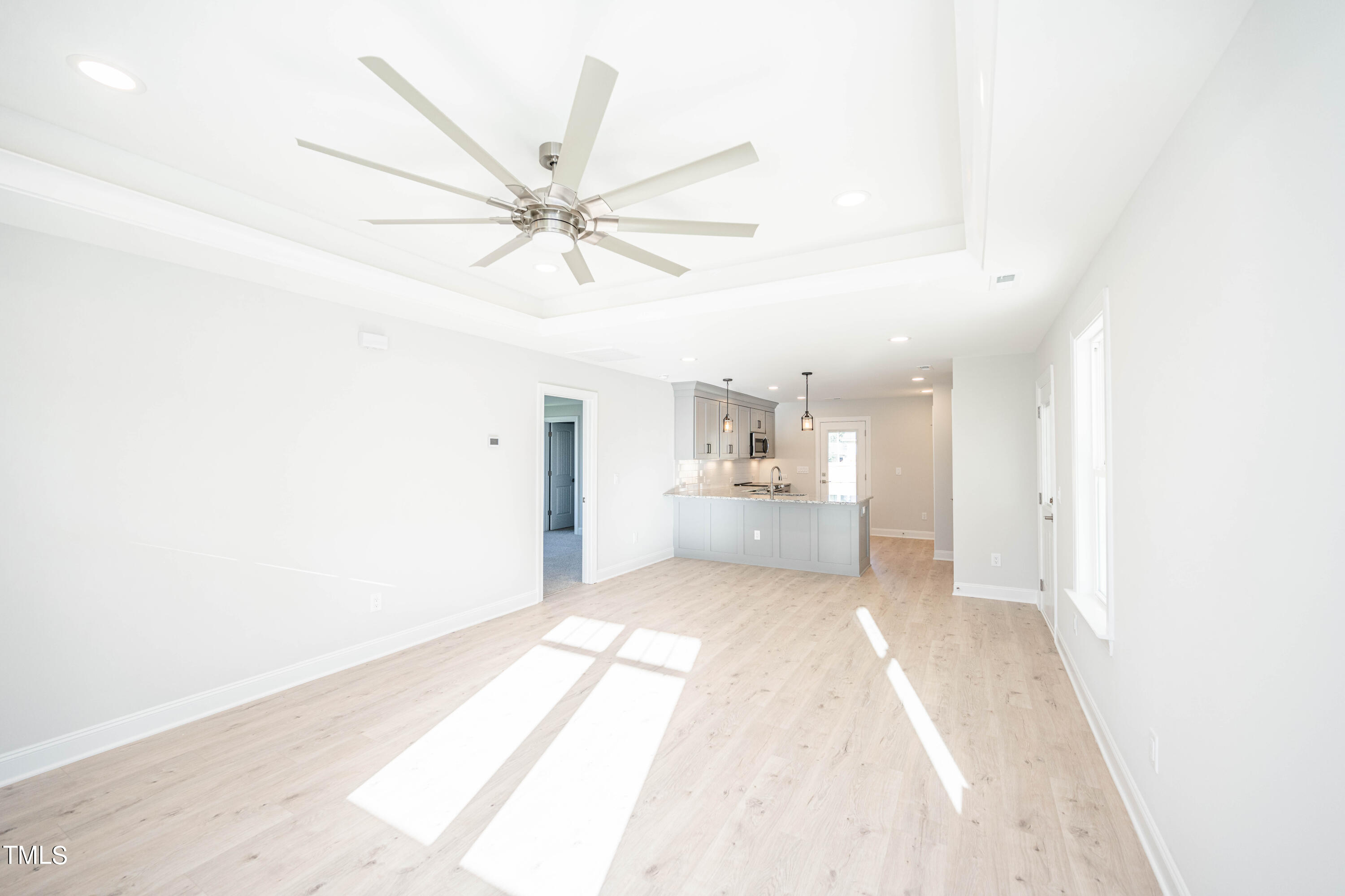 120 Jupiter Drive Dunn, NC 28334 - Photo 11 of 40 a view of a kitchen with microwave and a sink