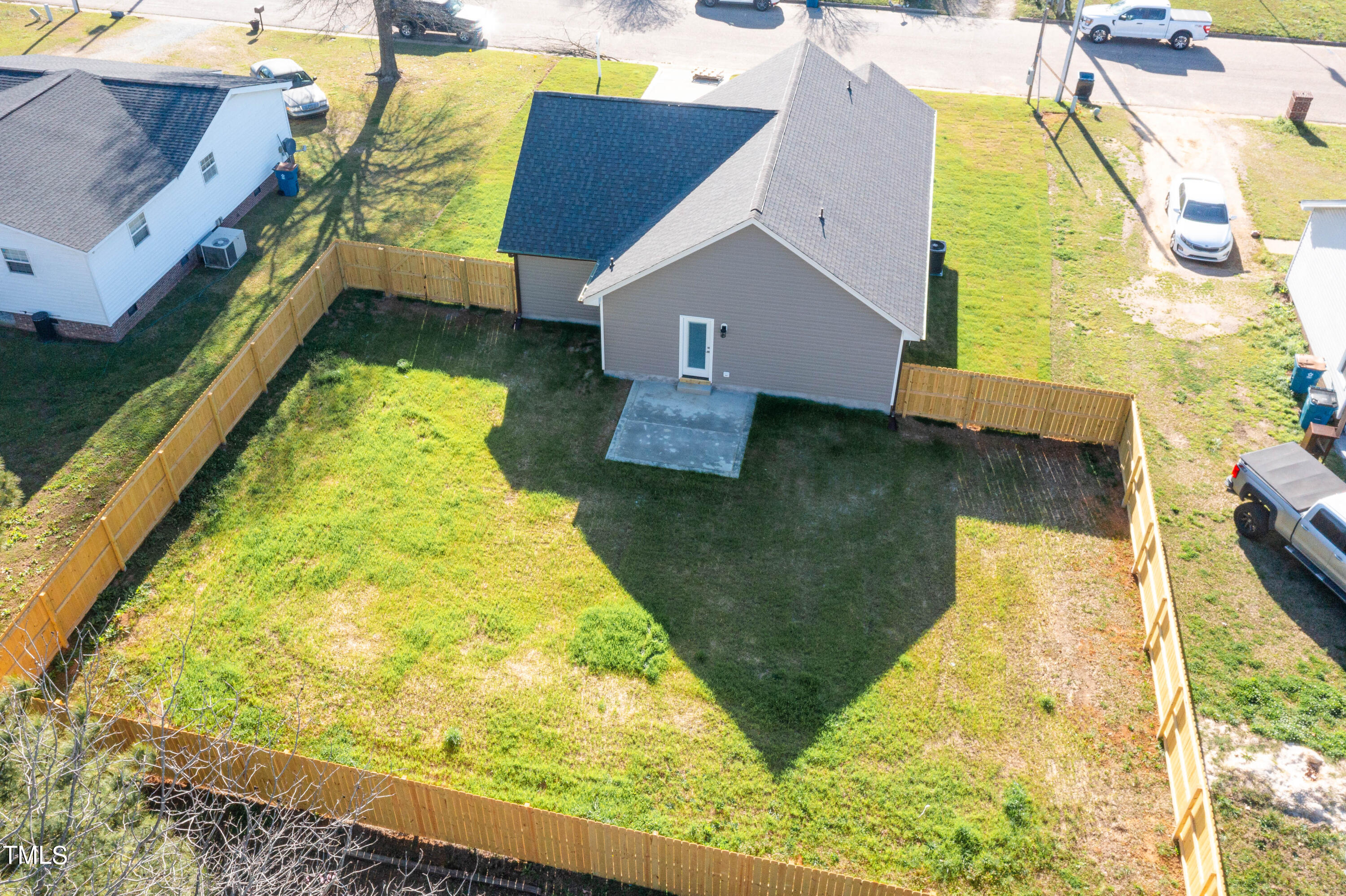 120 Jupiter Drive Dunn, NC 28334 - Photo 4 of 40 swimming pool with yard