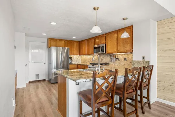 $928,800 | 631 Concerto Glen, Escondido, CA 92025