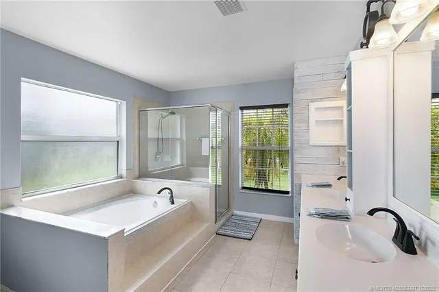 $459,000 | 1925 Southwest Sylvester Lane, Port St. Lucie, FL 34984