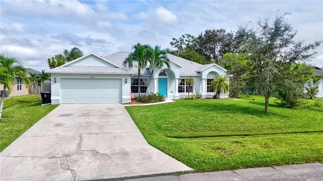 $459,000 | 1925 Southwest Sylvester Lane, Port St. Lucie, FL 34984