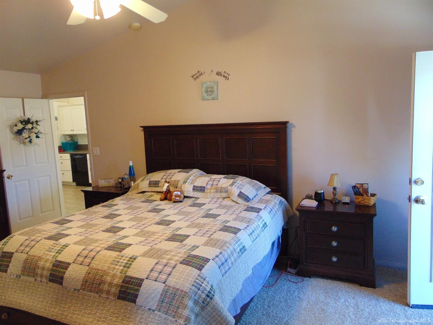 21721 Ripple Lane Tehachapi, CA 93561 - Photo 18 of 43 Gallery Image 18