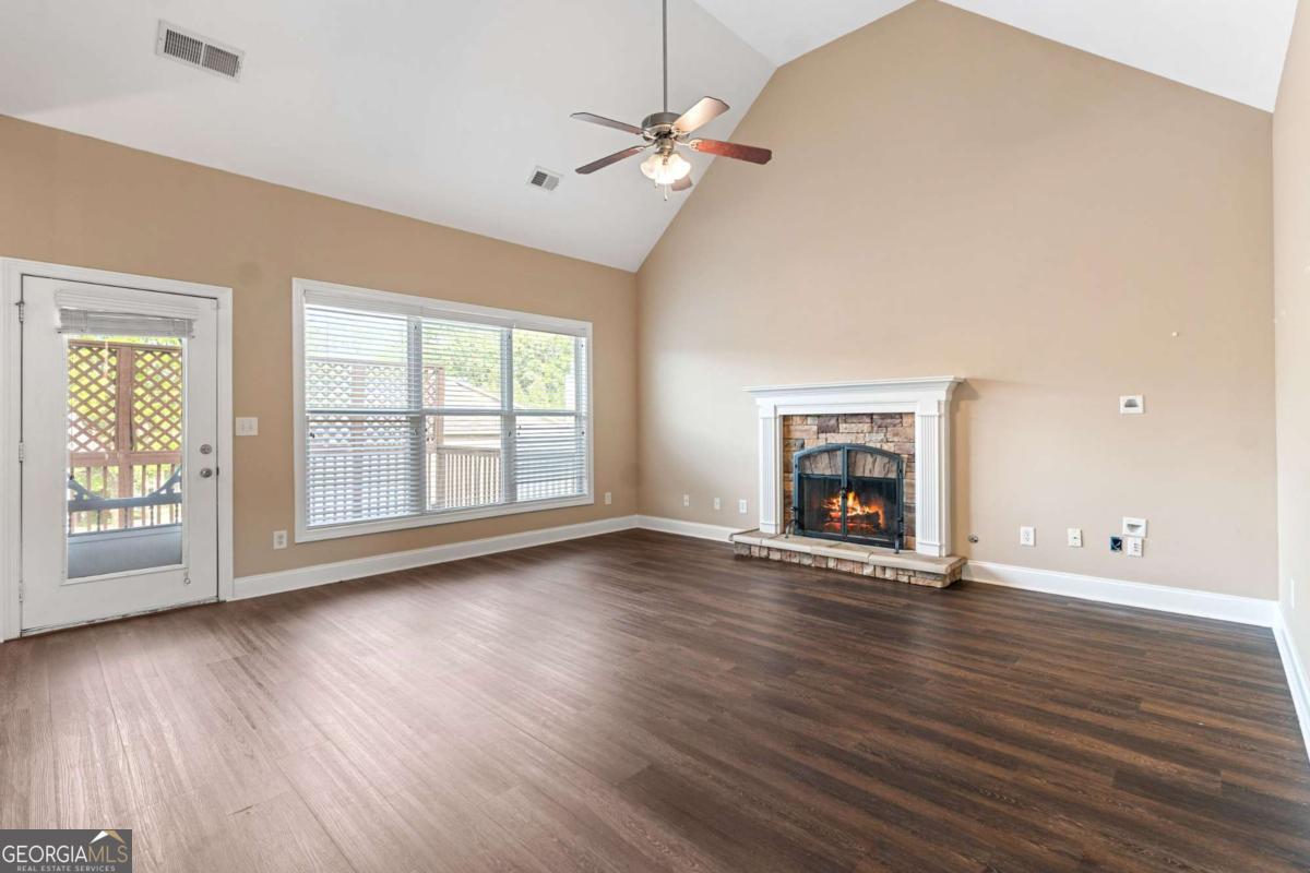 135 Lar Court Athens, GA 30606 - Photo 8 of 37