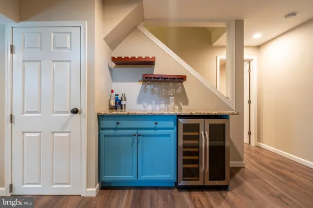 $725,000 | 5933 Woodridge Drive, Green Lane, PA 18054