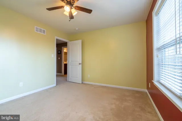 $725,000 | 5933 Woodridge Drive, Green Lane, PA 18054