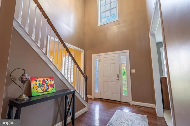 $725,000 | 5933 Woodridge Drive, Green Lane, PA 18054